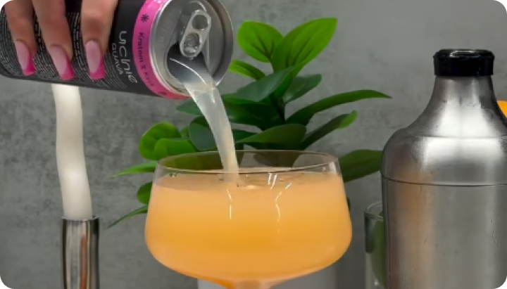 Blue Raspberry Kratom Cooler Mocktail